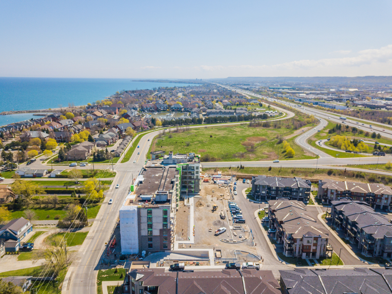 #308-600 North Service Rd