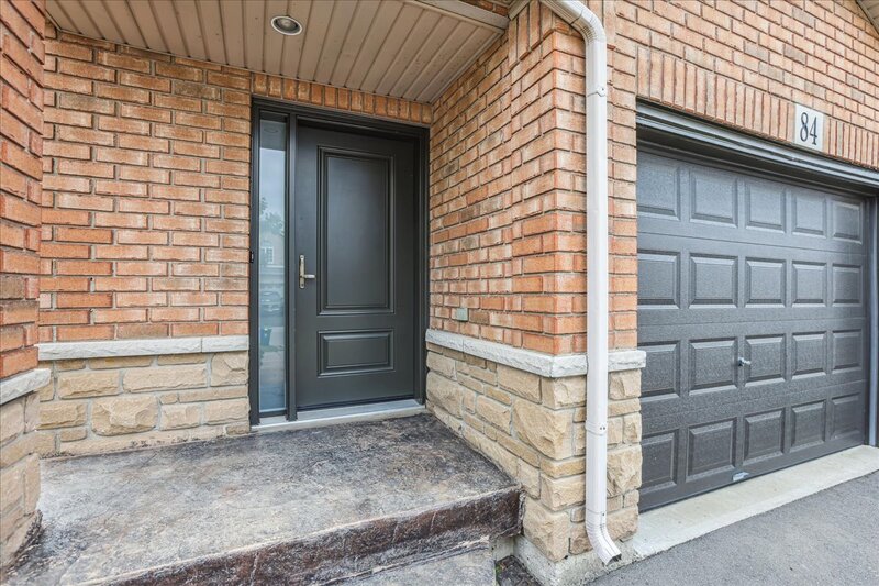 84 Hannon Cres.