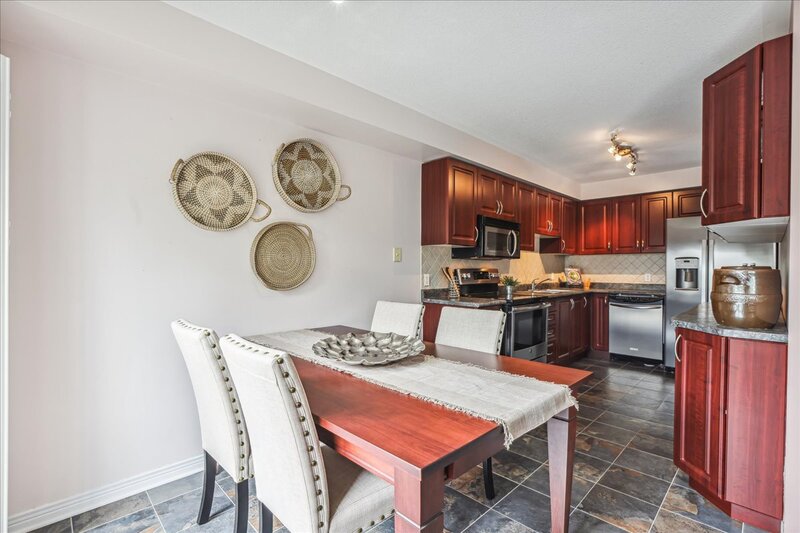 84 Hannon Cres.