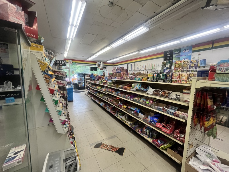 72-74 Main St W, Grimsby