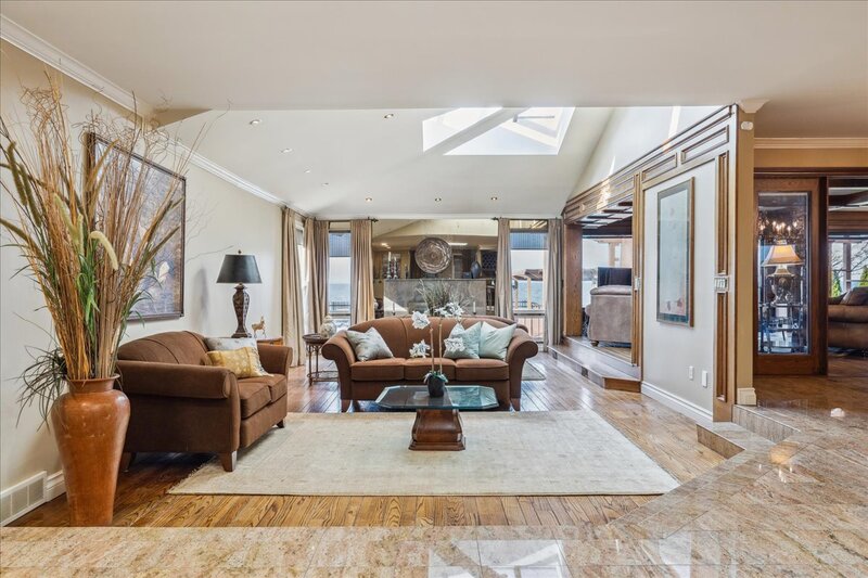 7 Lakegate Dr, Stoney Creek