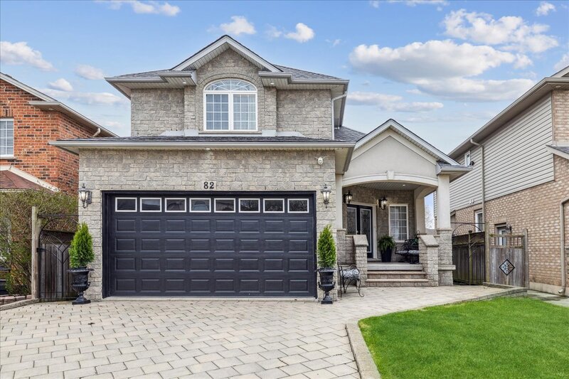 396 Main St W, Grimsby