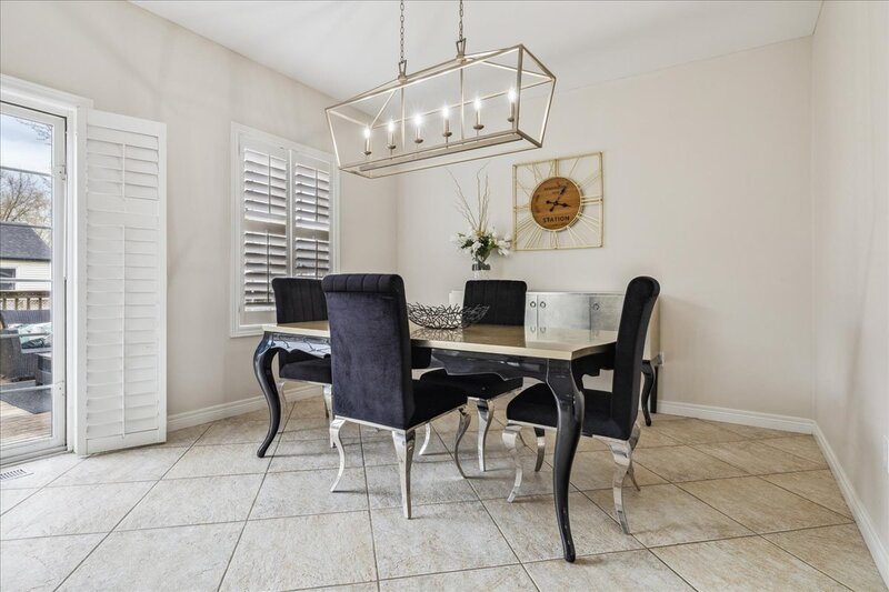 82 Dulgaren St, Hamilton