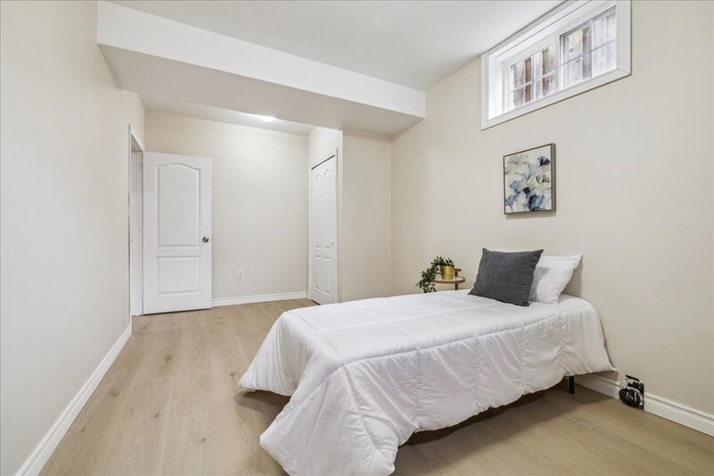 82 Dulgaren St, Hamilton