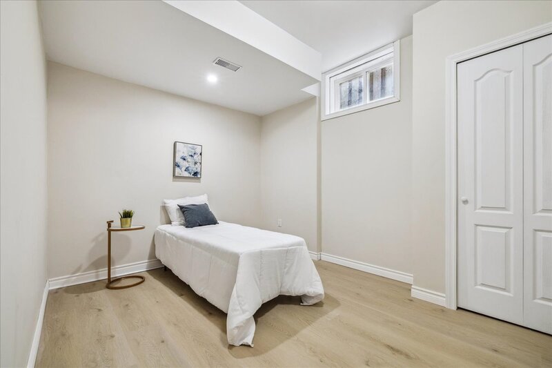 82 Dulgaren St, Hamilton