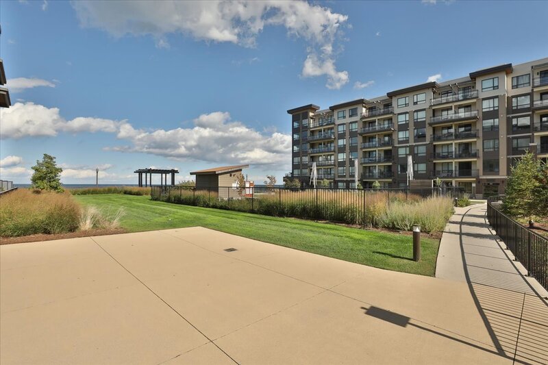 #401-40 Esplanade Lane, Grimsby