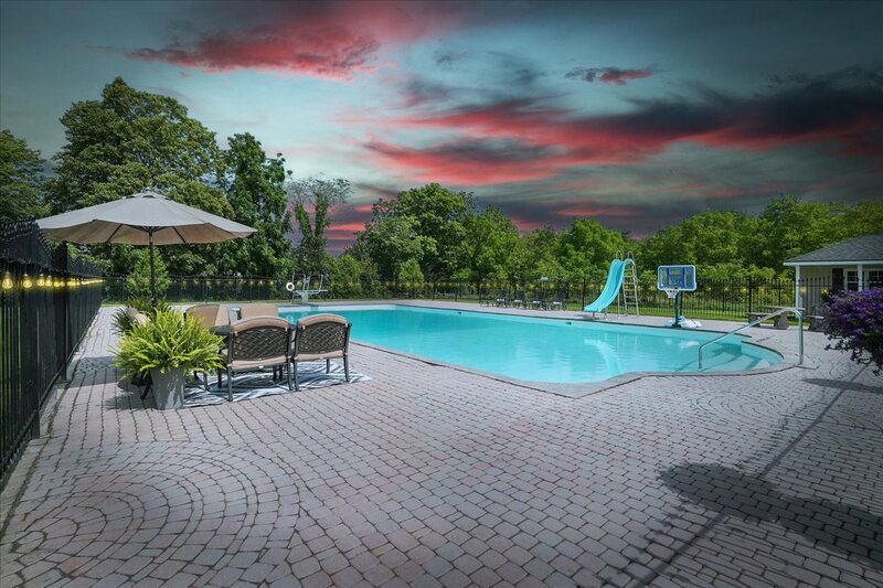 10 Azalea Ct, Hamilton