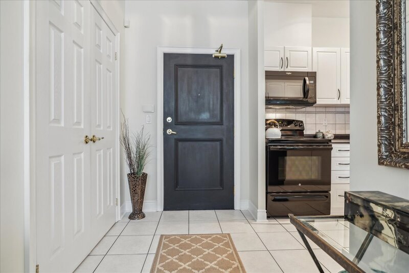 #102-442 Maple Ave, Burlington