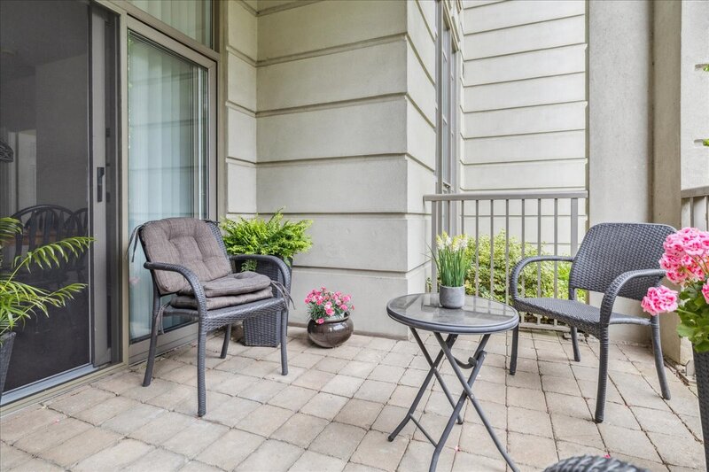 #102-442 Maple Ave, Burlington