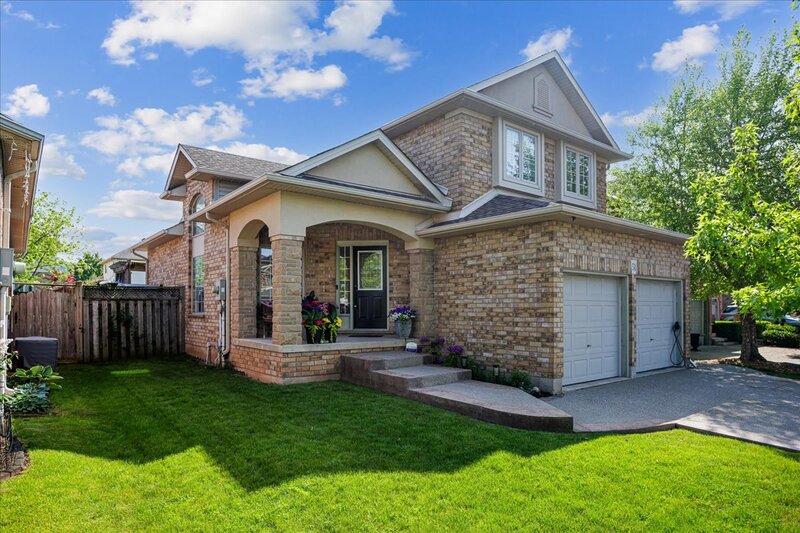 51 Napa Ln, Stoney Creek