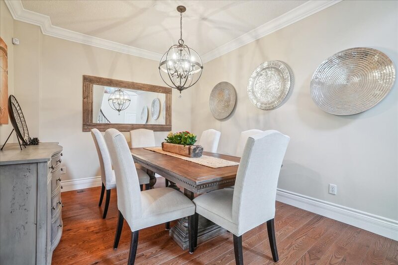 2328 Woodfield Rd, Oakville