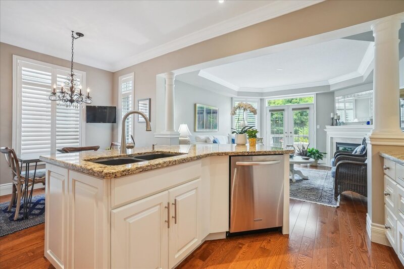 2328 Woodfield Rd, Oakville