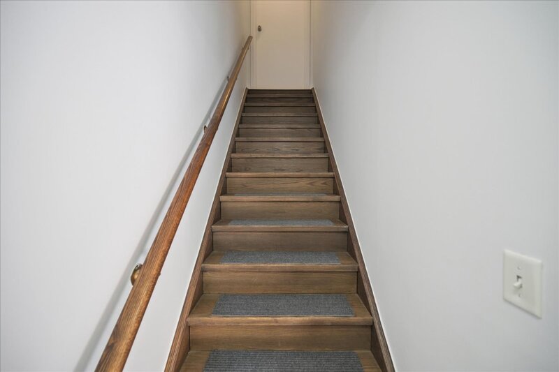 #21-2450 Post Rd, Oakville