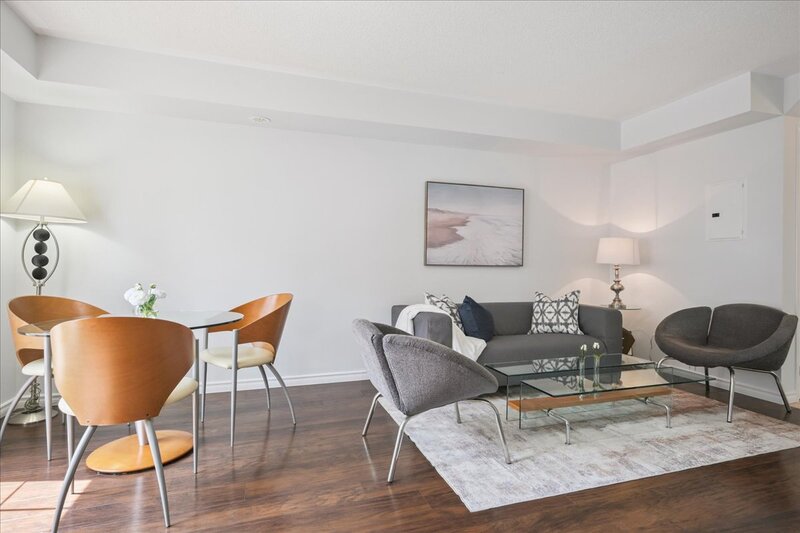 #21-2450 Post Rd, Oakville