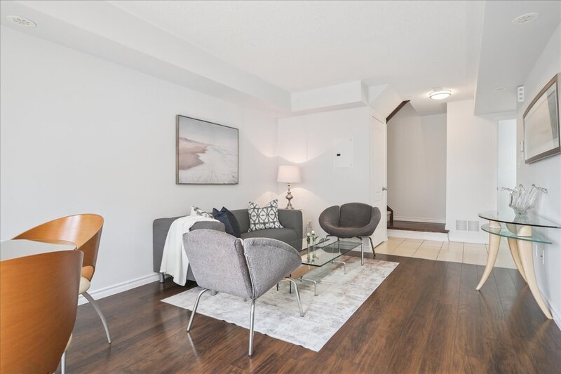 #21-2450 Post Rd, Oakville