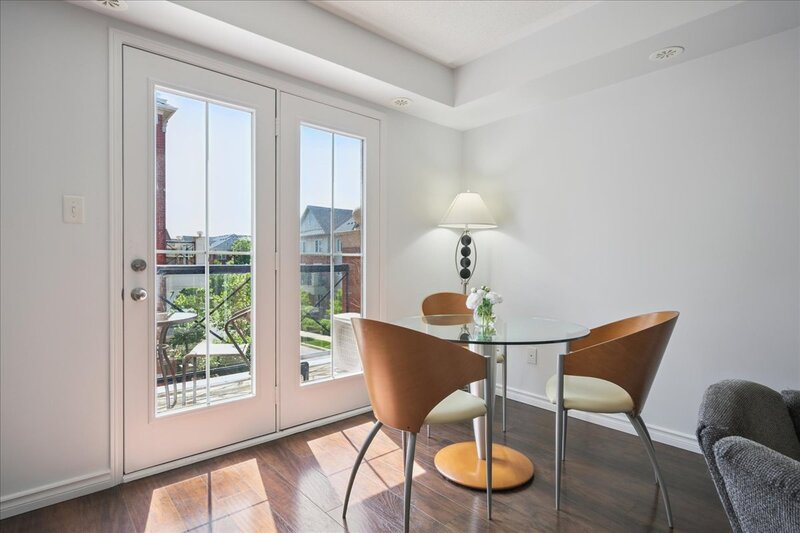 #21-2450 Post Rd, Oakville