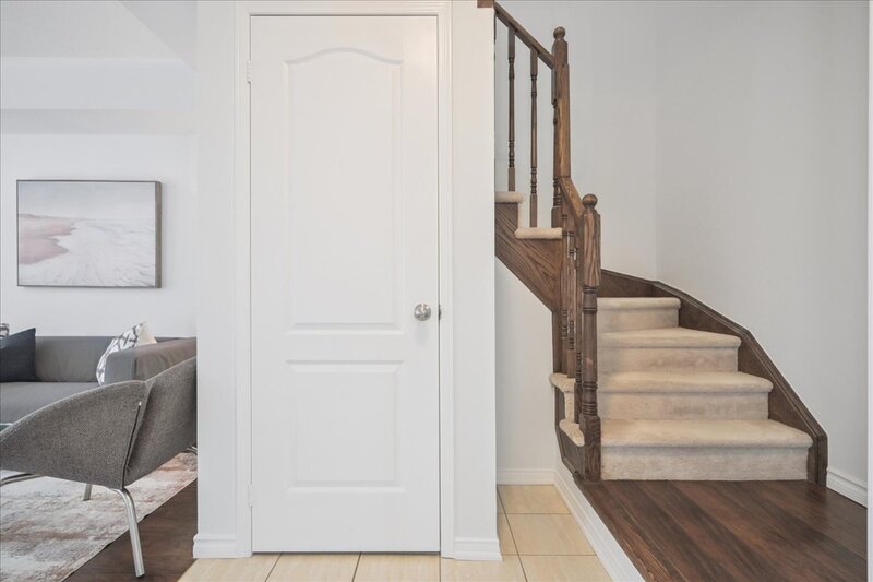 #21-2450 Post Rd, Oakville