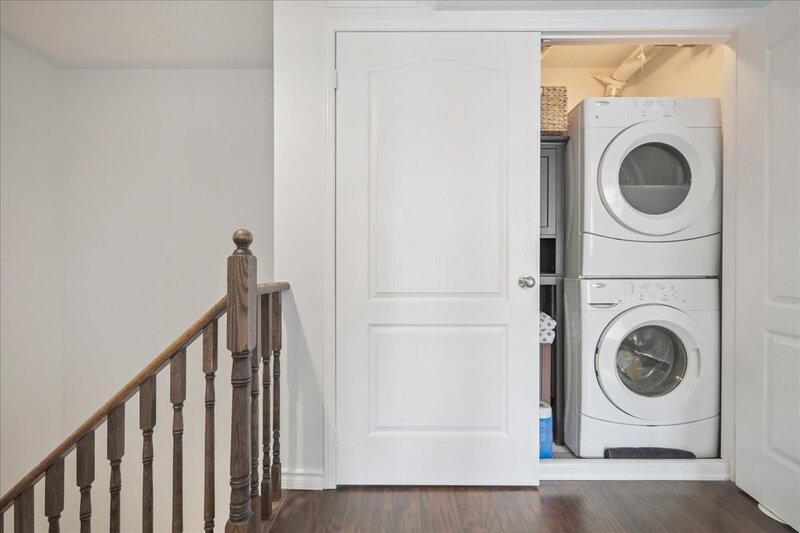 #21-2450 Post Rd, Oakville
