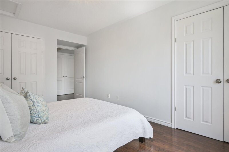 #21-2450 Post Rd, Oakville