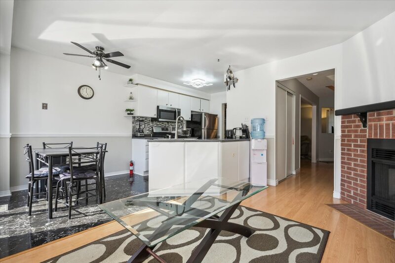 6911 Bandbridge Cres