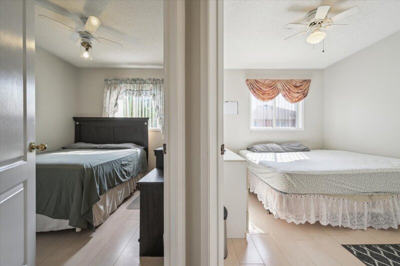 6911 Bandbridge Cres