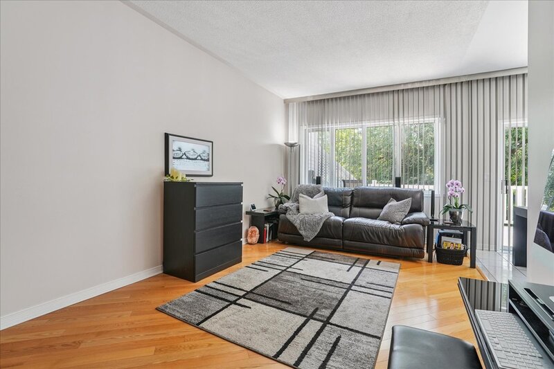 31 Morrison Cres, Grimsby