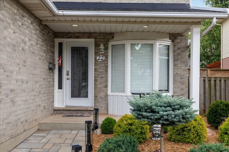 22 Merritt Cres, Grimsby