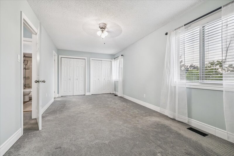 22 Merritt Cres, Grimsby