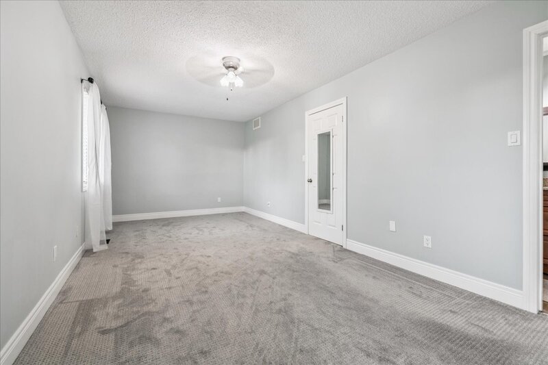 22 Merritt Cres, Grimsby