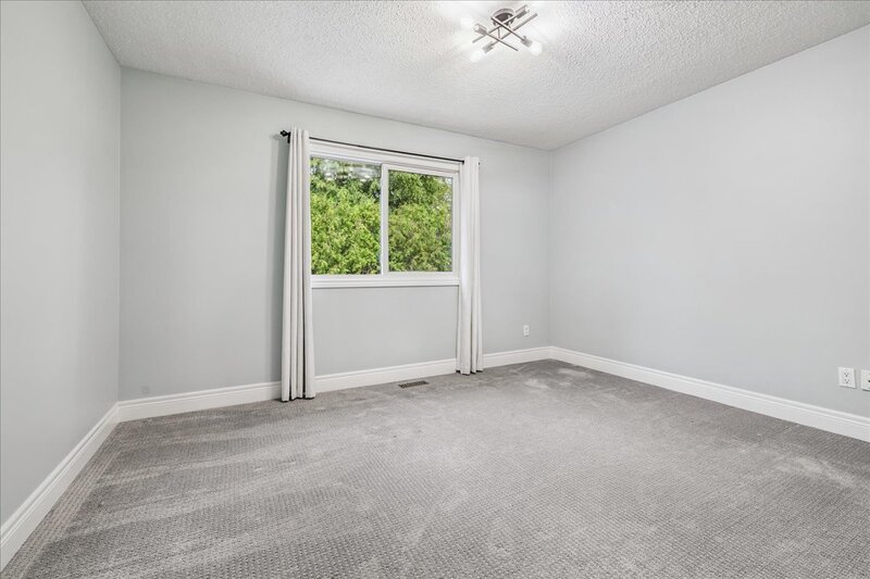 22 Merritt Cres, Grimsby