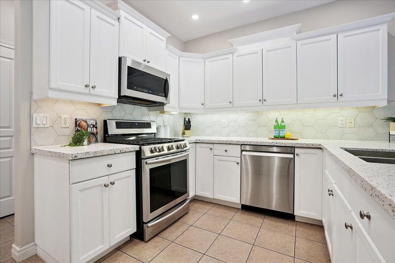 95 Hemlock Way