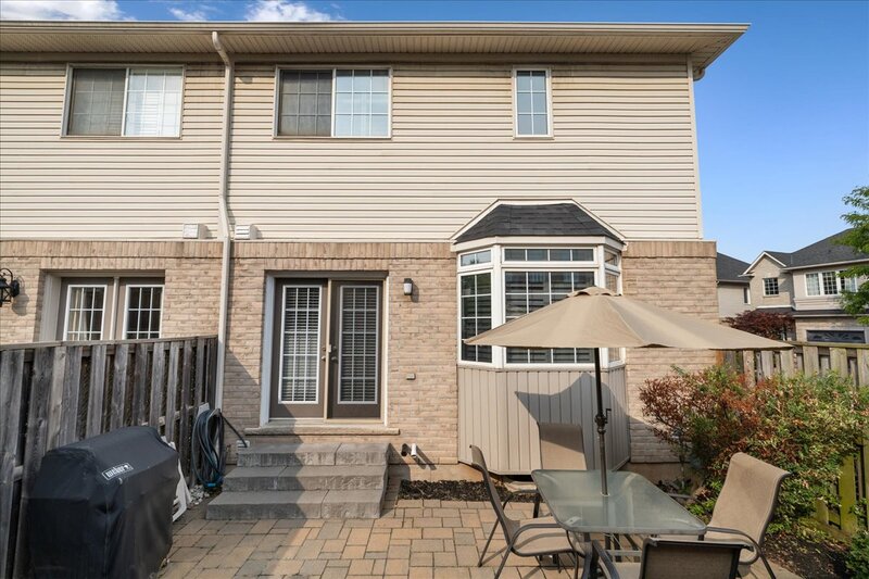 #72-5080 Fairview St, Burlington