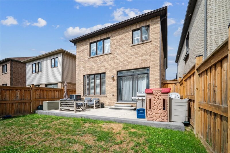 19 Prestwick St, Stoney Creek