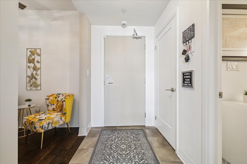 #204-10 Concord Pl