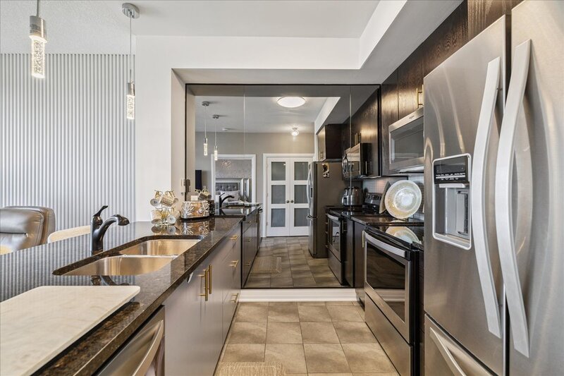 #204-10 Concord Pl