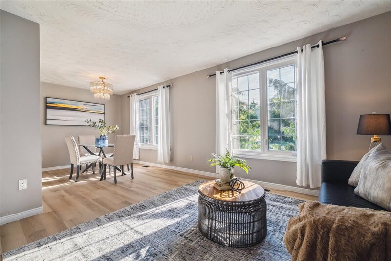 640 Cochrane Rd, Hamilton
