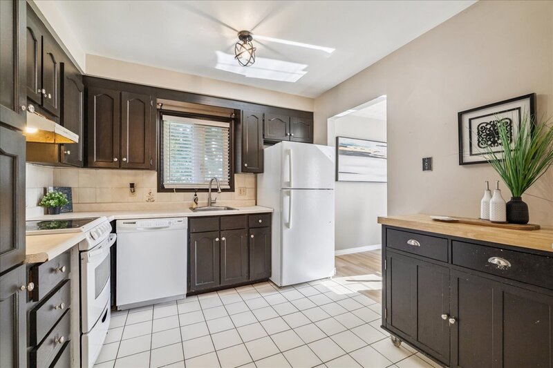 640 Cochrane Rd, Hamilton