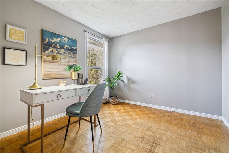640 Cochrane Rd, Hamilton