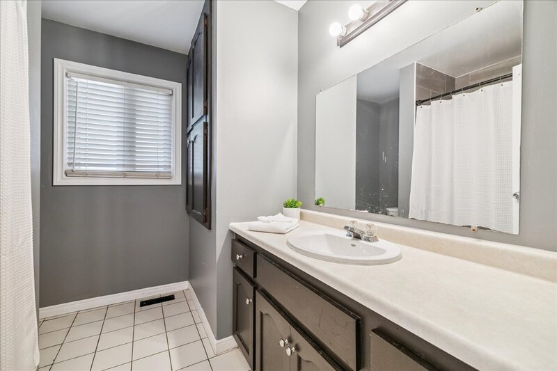 640 Cochrane Rd, Hamilton