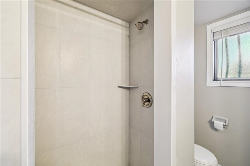 640 Cochrane Rd, Hamilton