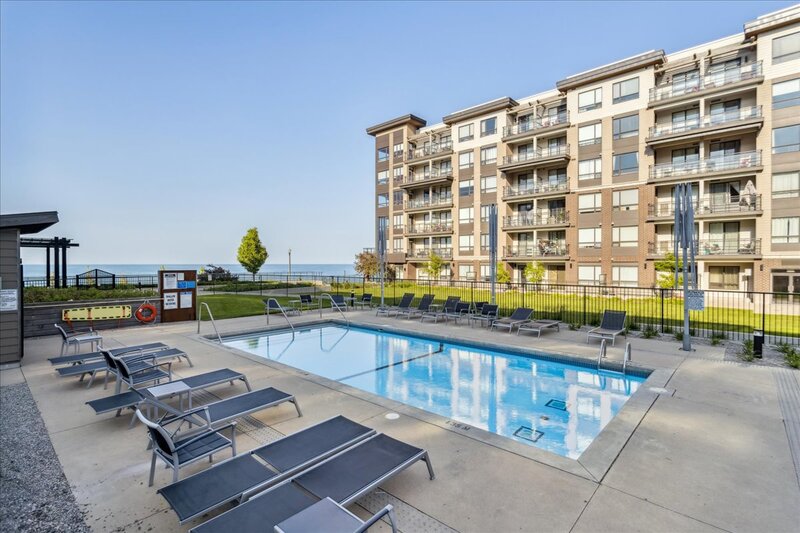 #511-10 Esplanade Ln, Grimsby