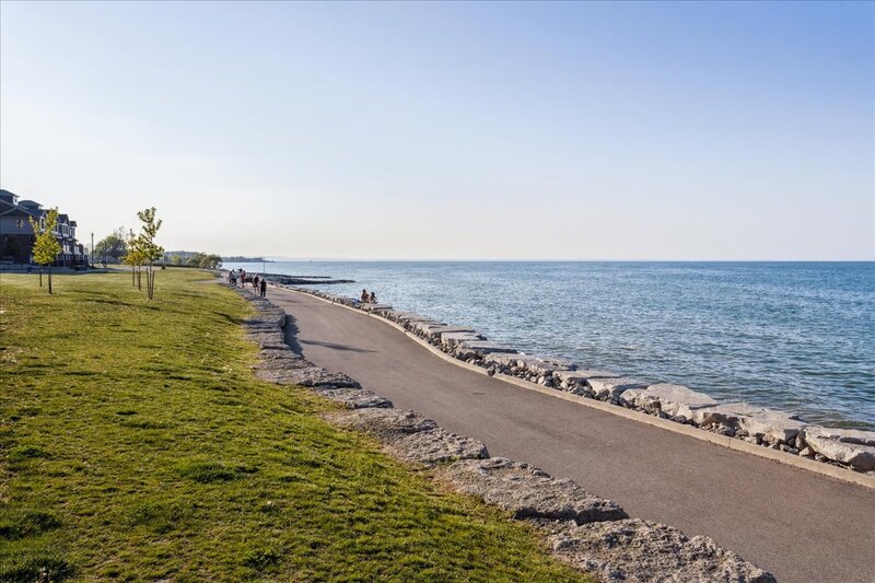 #511-10 Esplanade Ln, Grimsby