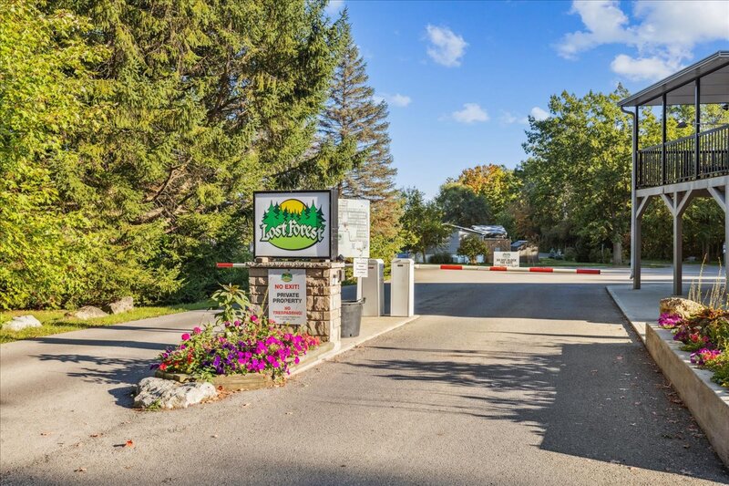 4449 Milburough Line, Burlington