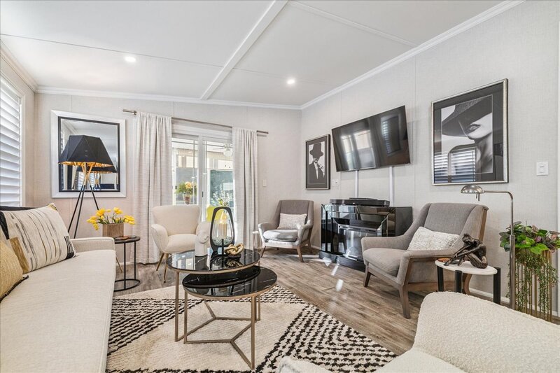 4449 Milburough Line, Burlington