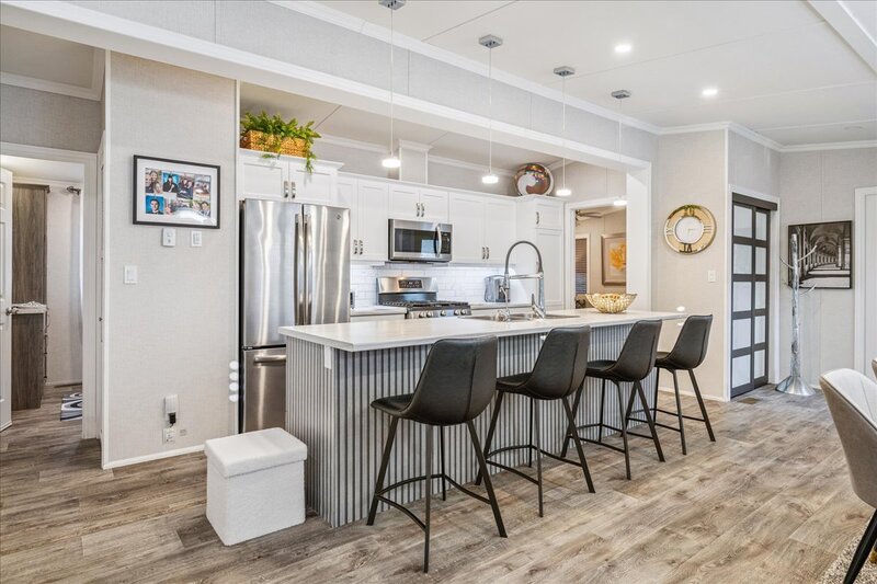 4449 Milburough Line, Burlington