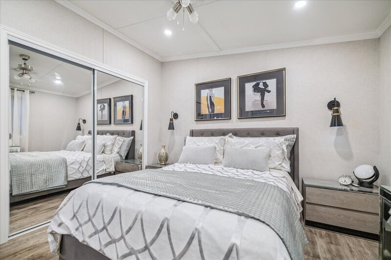 4449 Milburough Line, Burlington