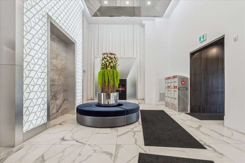 #150 - 16 Concord Pl, Grimsby