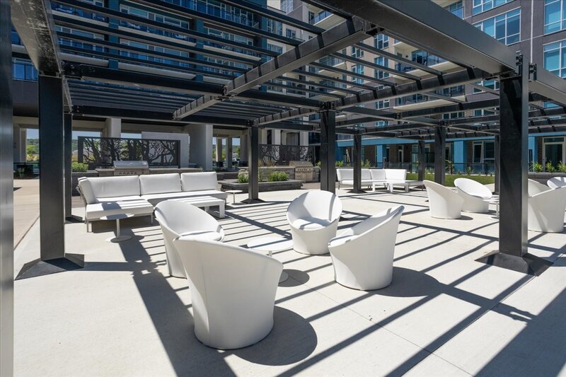 #150 - 16 Concord Pl, Grimsby