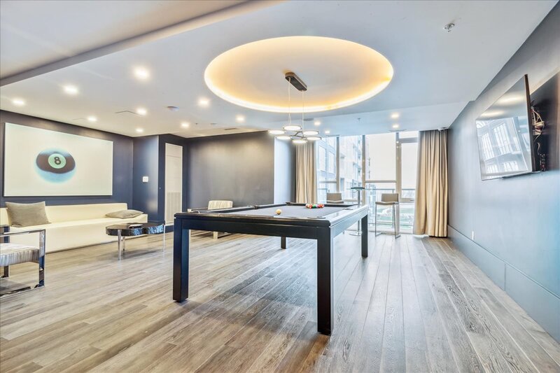 #150 - 16 Concord Pl, Grimsby