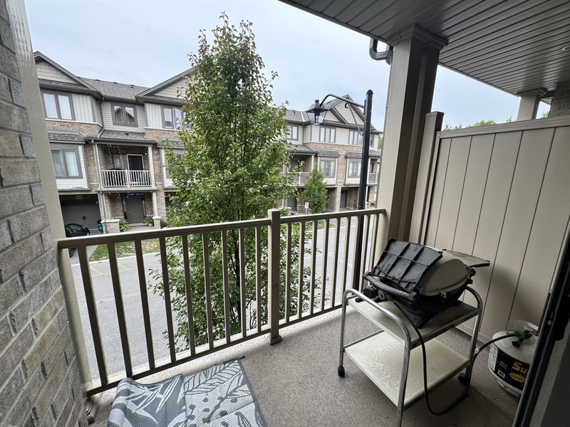 #142-77 Diana Ave, Brantford